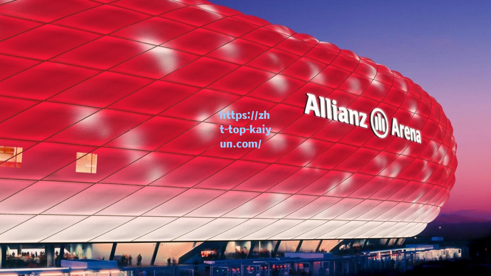 社死现场！字母哥野球场预演扣篮意外滑倒 全场笑疯 球迷，这波操作太真实了！